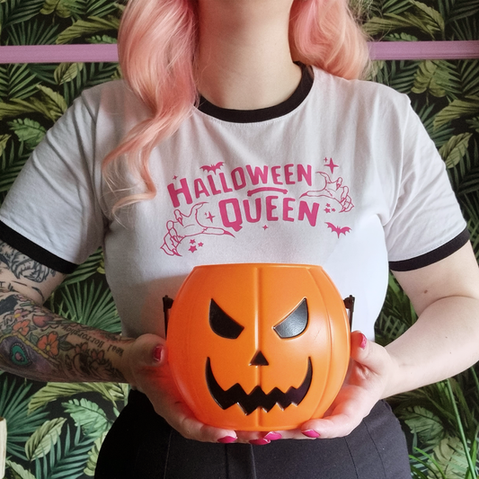 Halloween Queen (Claws) Ringer T-shirt